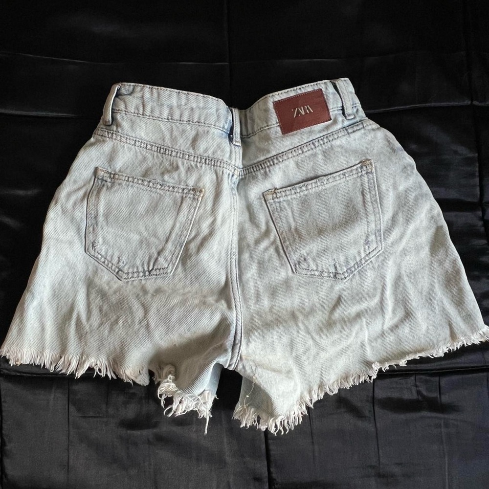 Light Wash Zara Shorts